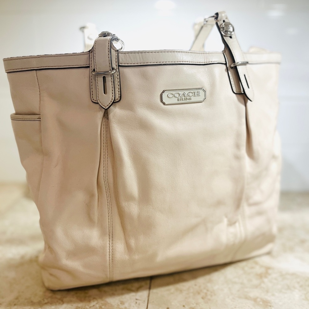 Coach Beige Leather Tote Bag